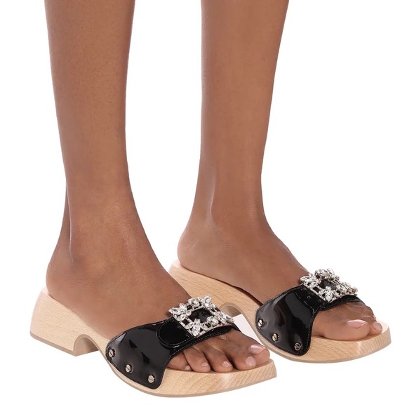 ROGER VIVIER Viv' Clogs patent leather sandals - Picture 5 of 15